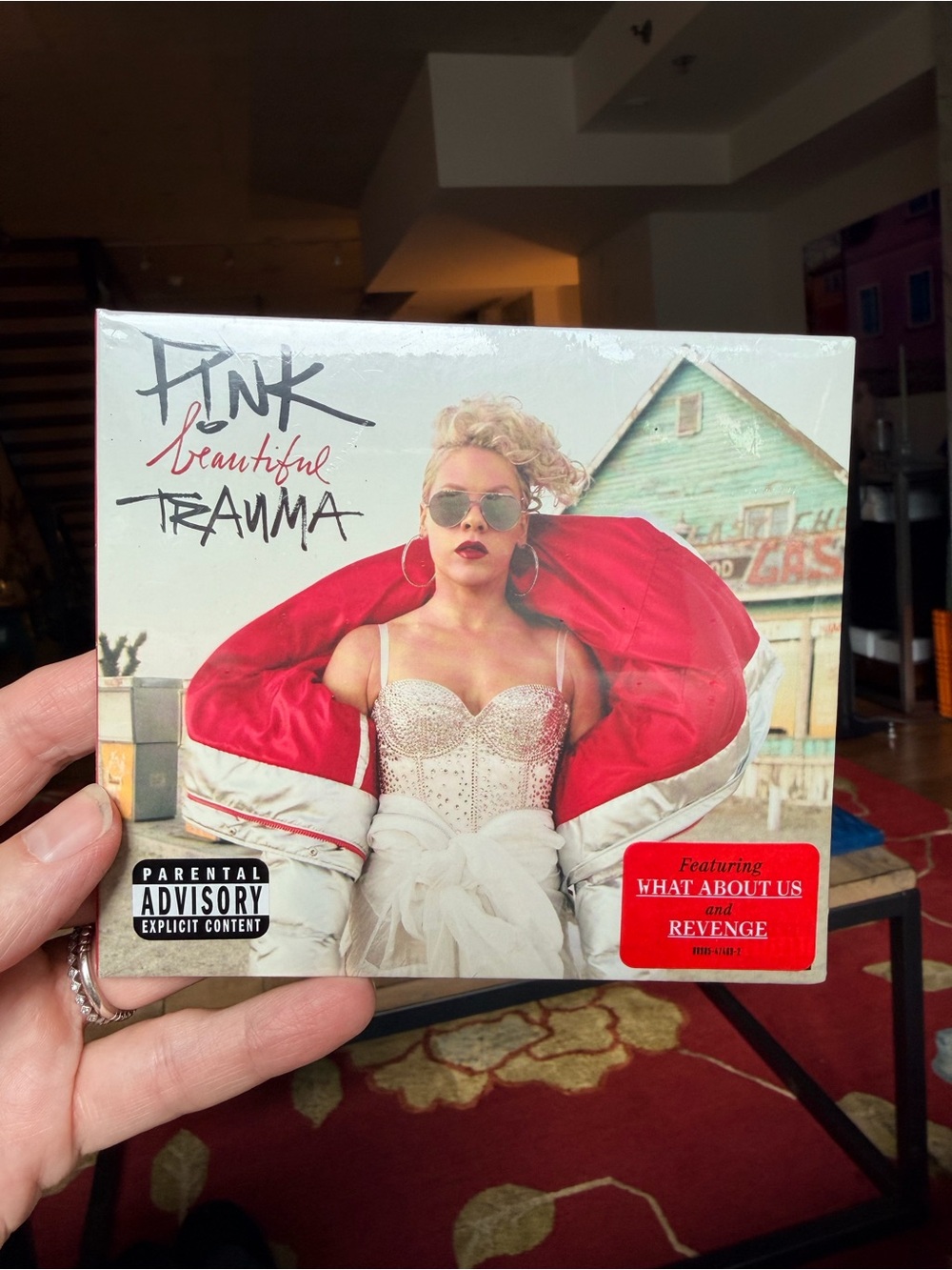 PINK : BEAUTIFUL TRAUMA , ( 2017 ) Sealed CD